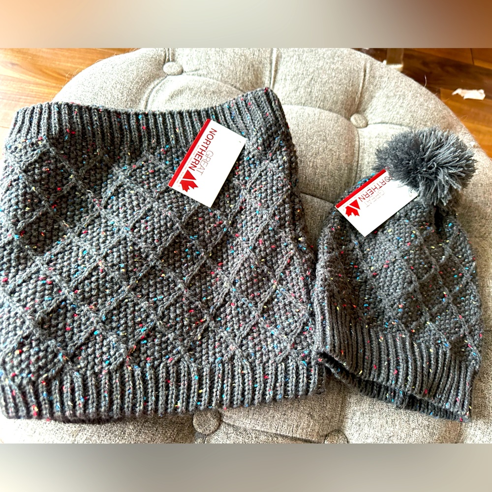 Brand new Winter Hat (with tag) and Neck warmer (tag came off by mistake) set.
